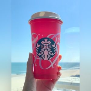 Starbucks Limited Edition Holiday Cup 2021 | Reusable Plastic Cup